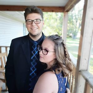 Meet your Posher, Hunter